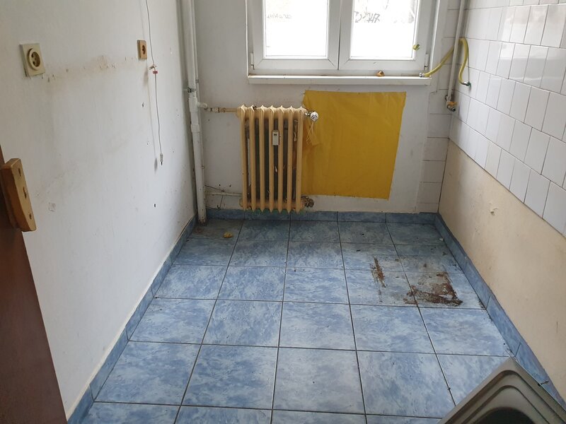 Drumul Taberei, Chilia Veche, vanzare gars. dec., p/10, reabilitat, balcon,